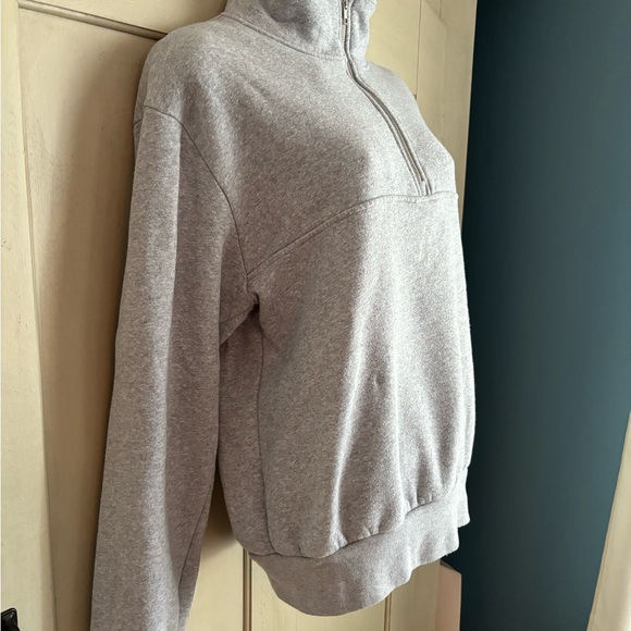 Brandy Melville Grey Quarter Zip Sweatshirt S M - Picture 8 of 12